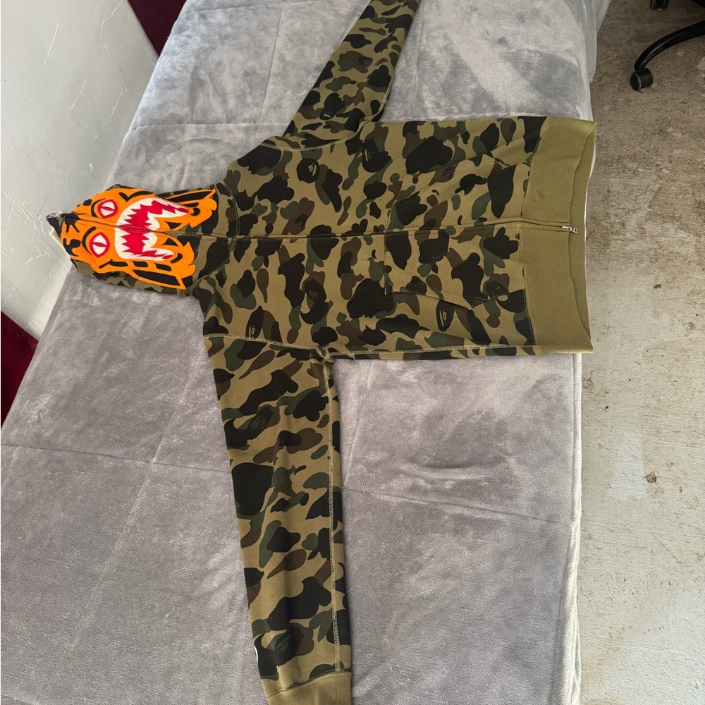 A Bathing Ape 1st Tiger Full Zip Up Hoodie Green Camo